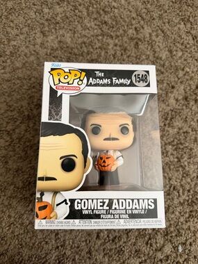 Funko Gomez Addams Pop! Vinyl Figure - White, Black & Orange